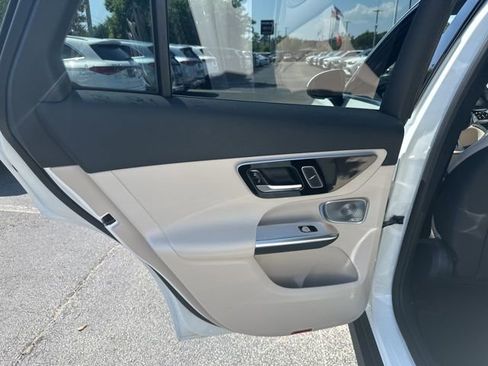 New 2026 Mercedes-Benz GLC 300 4MATIC image 26