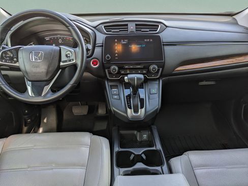 Used 2018 Honda CR-V Touring image 19