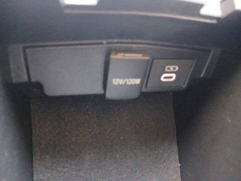 Used 2024 Toyota Corolla LE FWD image 6