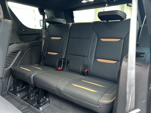 Used 2024 GMC Yukon AT4 w/ Max Trailering Package image 15