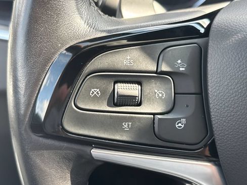 Used 2022 Buick Enclave Essence w/ Experience Buick Package AWD/4WD image 22