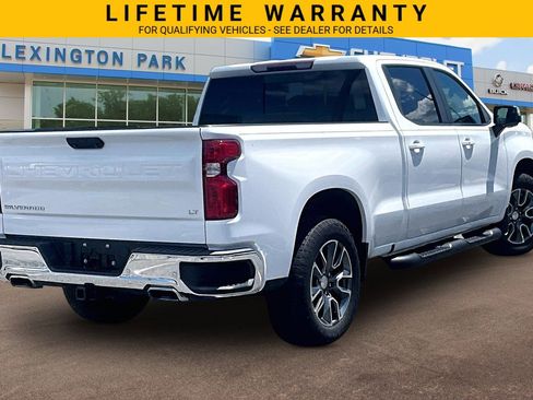 Used 2024 Chevrolet Silverado 1500 LT AWD/4WD image 13