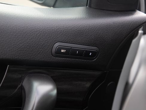 Used 2013 Kia Sorento SX w/ SX Premium Pkg FWD image 22