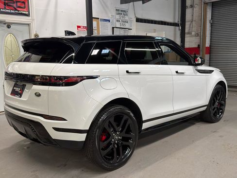 Used 2023 Land Rover Range Rover Evoque HST image 5