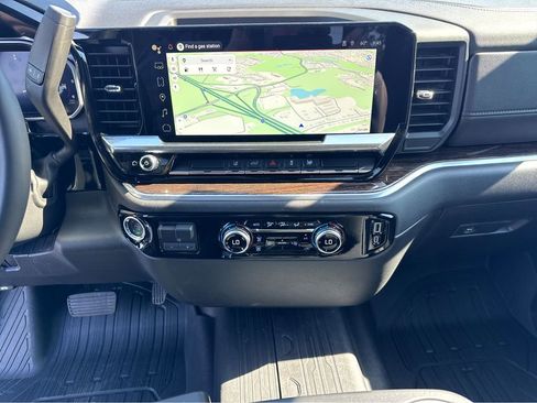 New 2026 GMC Sierra 2500 SLE AWD/4WD image 12