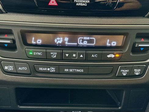 Certified 2025 Honda Ridgeline Sport image 17