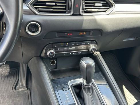 Used 2019 MAZDA CX-5 Touring FWD image 24