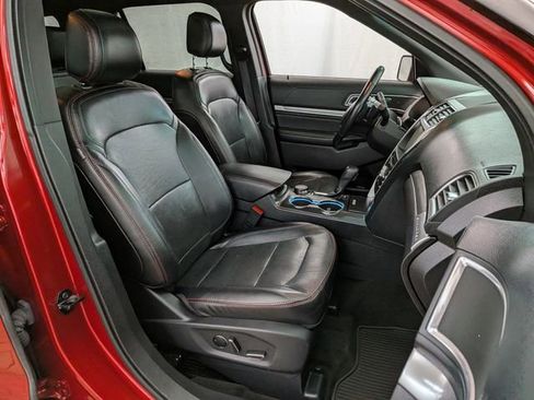 Used 2016 Ford Explorer Sport w/ Equipment Group 401A image 25