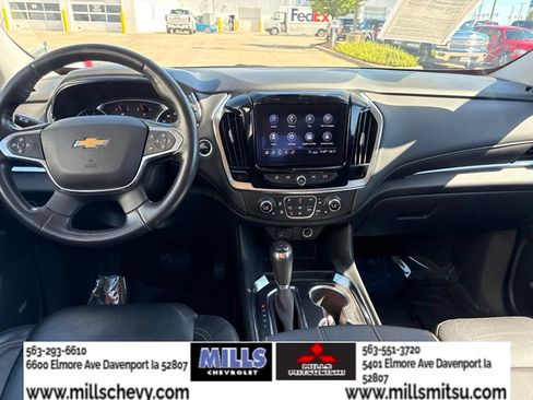 Used 2020 Chevrolet Traverse LT w/ LT Premium Package AWD/4WD image 22