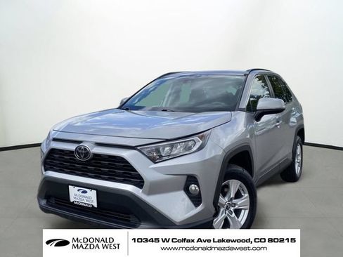 Used 2019 Toyota RAV4 XLE AWD/4WD image 1