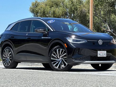 Used 2023 Volkswagen ID.4 Pro S Plus AWD/4WD image 2