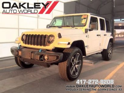 Used 2024 Jeep Wrangler Unlimited w/ Convenience Group