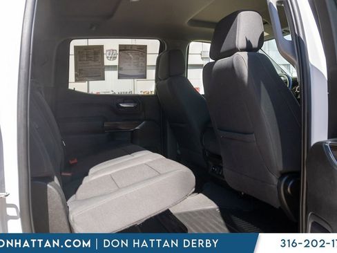 Used 2021 Chevrolet Silverado 1500 RST w/ Z71 Off-Road Package AWD/4WD image 18