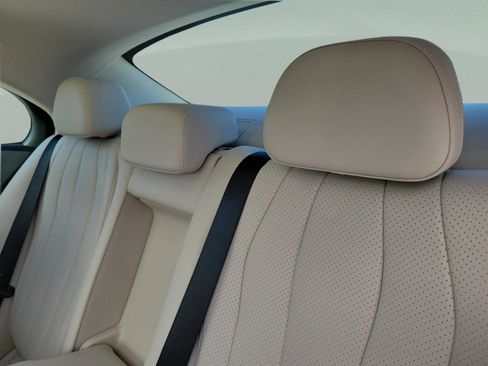 Certified 2025 Mercedes-Benz E 350 Sedan image 9