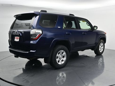 Used 2024 Toyota 4Runner SR5 AWD/4WD image 8