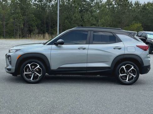 Used 2023 Chevrolet TrailBlazer RS w/ Sun and Liftgate Package FWD image 5