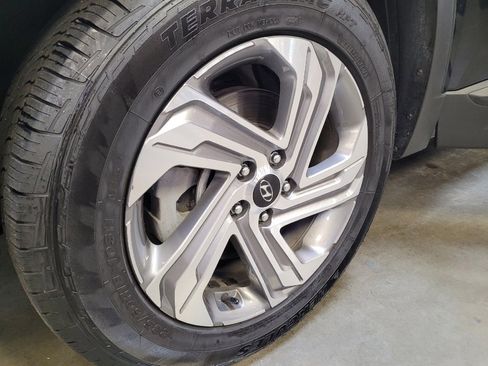 Used 2023 Hyundai Santa Fe SEL image 31