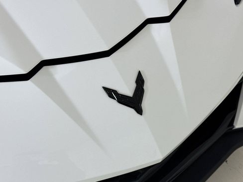 Used 2026 Chevrolet Corvette Stingray Coupe w/ 1LT RWD image 34