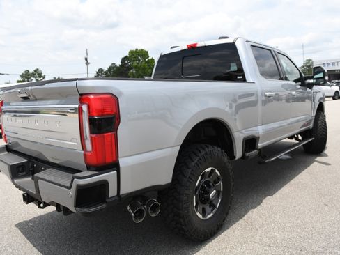 Used 2024 Ford F250 Platinum w/ Tremor Off-Road Package AWD/4WD image 6