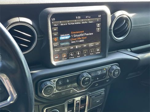 Used 2022 Jeep Wrangler Unlimited Sahara w/ Cold Weather Group image 15