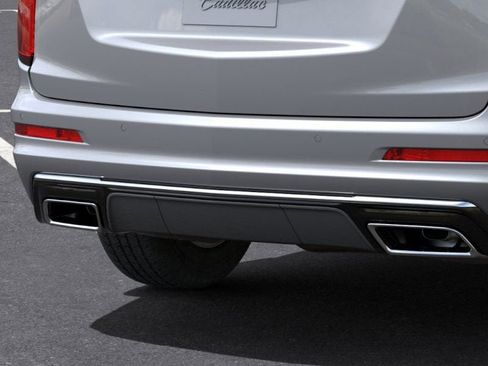 New 2025 Cadillac XT6 Luxury FWD image 14
