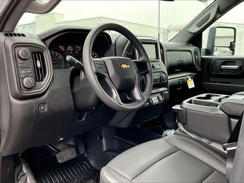 New 2026 Chevrolet Silverado 2500 W/T w/ WT Convenience Package image 8