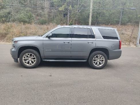 Used 2020 Chevrolet Tahoe LT w/ Luxury Package image 5