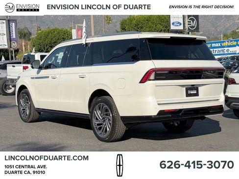 New 2025 Lincoln Navigator L Reserve image 6