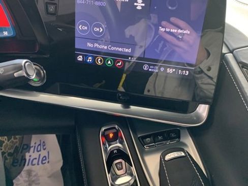 Used 2023 Chevrolet Corvette Stingray Premium Conv w/ Z51 Performance Package image 13