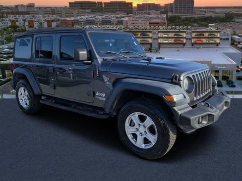 Used 2018 Jeep Wrangler Unlimited Sport S AWD/4WD image 1
