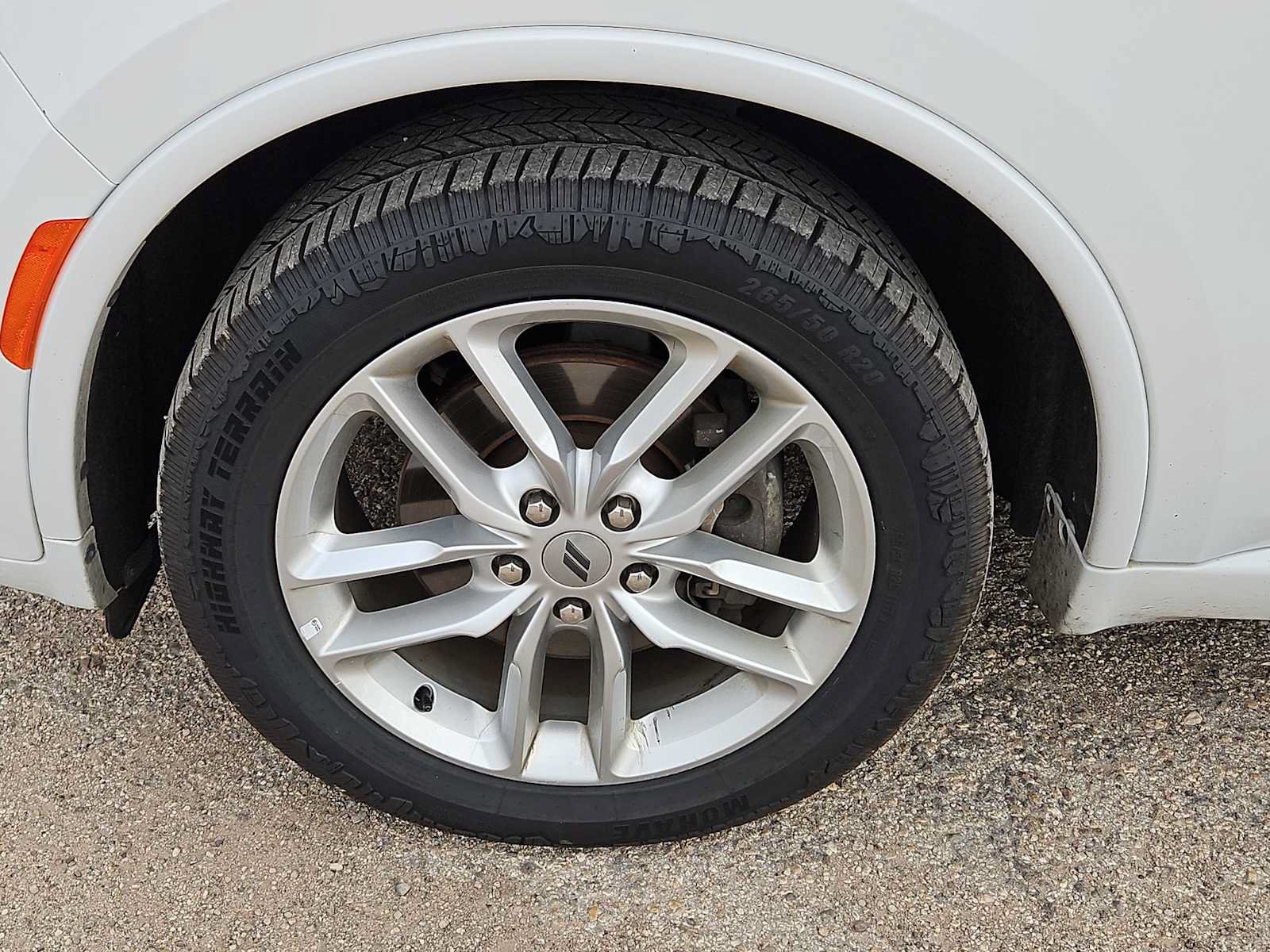 Used 2024 Dodge Durango GT RWD image 12