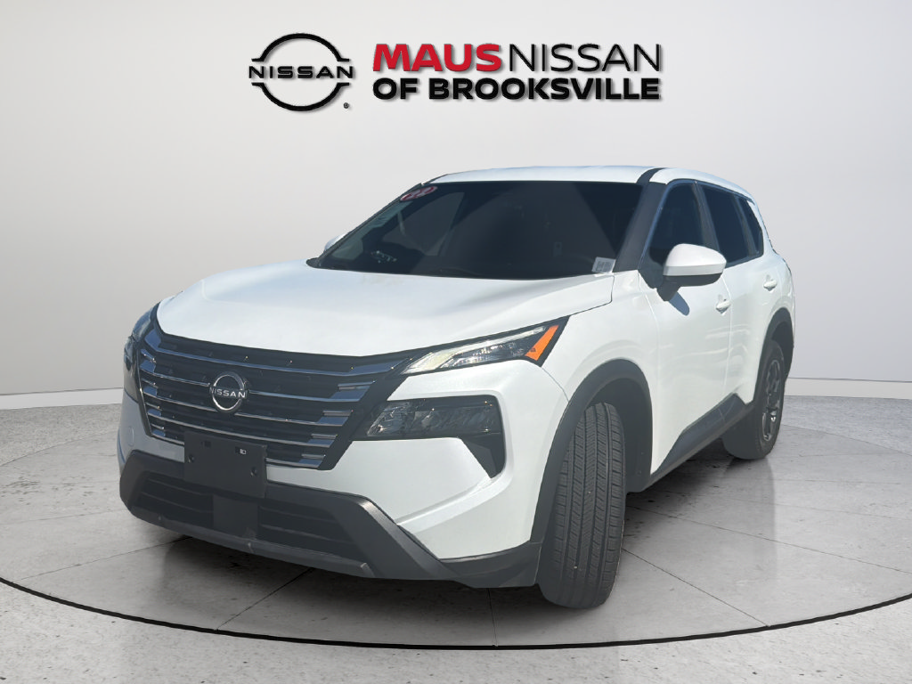 Certified 2024 Nissan Rogue SV AWD/4WD image 4