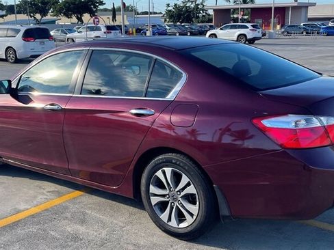 Used 2013 Honda Accord LX image 3