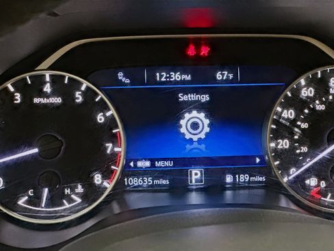 Used 2016 Nissan Maxima SR FWD image 19
