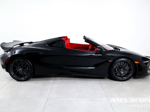 New 2026 McLaren 750S Spider RWD image 11