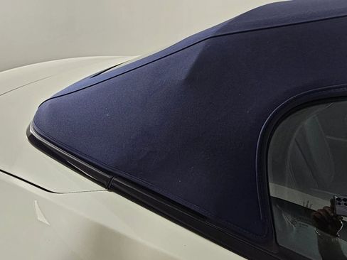 Used 2016 Maserati GranTurismo Sport image 16