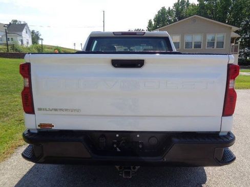 Used 2019 Chevrolet Silverado 1500 W/T w/ Trailering Package AWD/4WD image 4