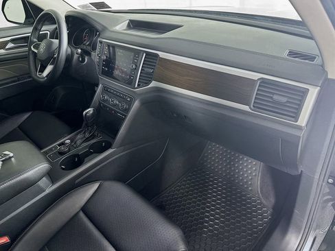 Used 2021 Volkswagen Atlas SE image 29