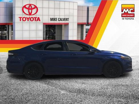 Used 2013 Ford Fusion SE FWD image 6