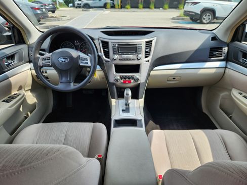 Used 2014 Subaru Outback 2.5i AWD/4WD image 8