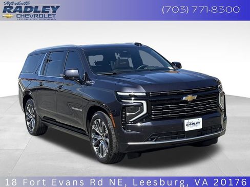 Used 2026 Chevrolet Suburban High Country image 8