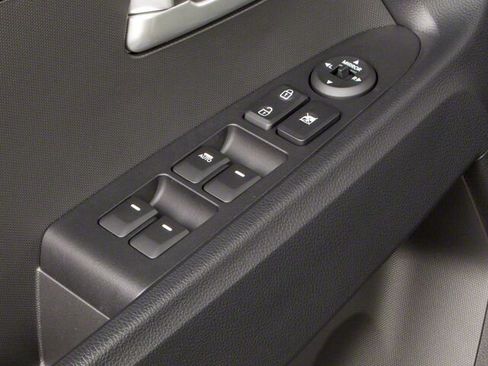 Used 2013 Kia Sportage LX FWD image 16