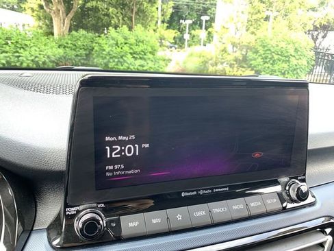 Used 2023 Kia Seltos S w/ Navigation Package FWD image 21