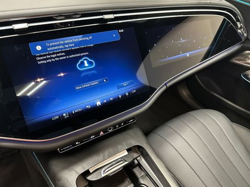 New 2026 Mercedes-Benz E 350 Sedan image 32