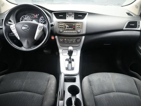 Used 2013 Nissan Sentra SR w/ Driver Pkg FWD image 20