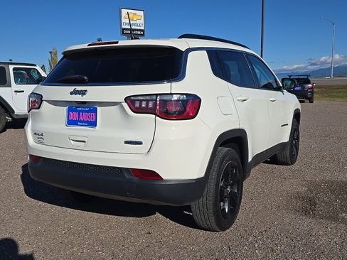 Used 2020 Jeep Compass Latitude image 7