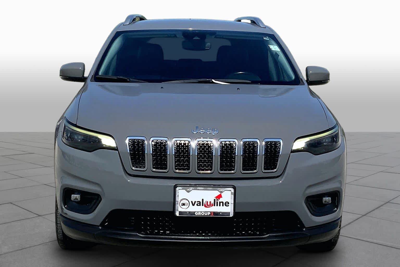 Used 2021 Jeep Cherokee Latitude Plus FWD image 4