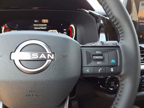 New 2026 Nissan Pathfinder SL AWD/4WD image 11