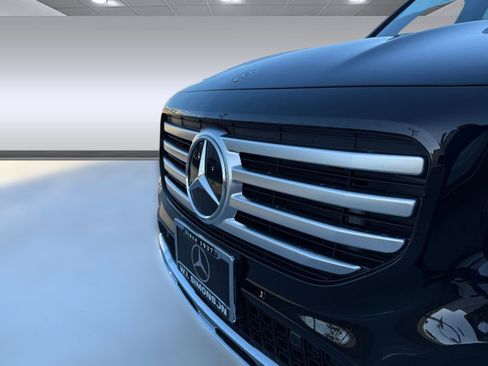 New 2026 Mercedes-Benz GLB 250 image 17