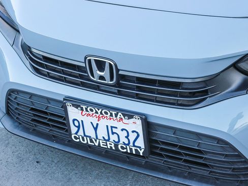 Used 2024 Honda Civic Sport image 6